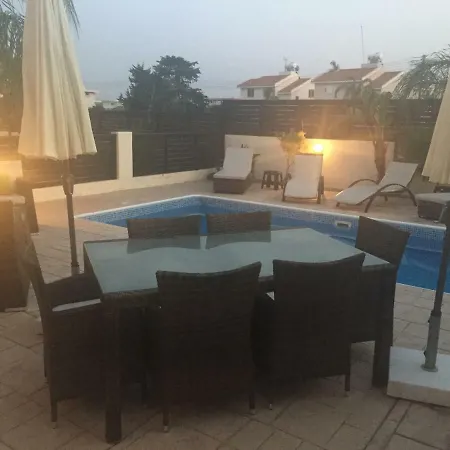 30 Menelaos Villa Paralimni